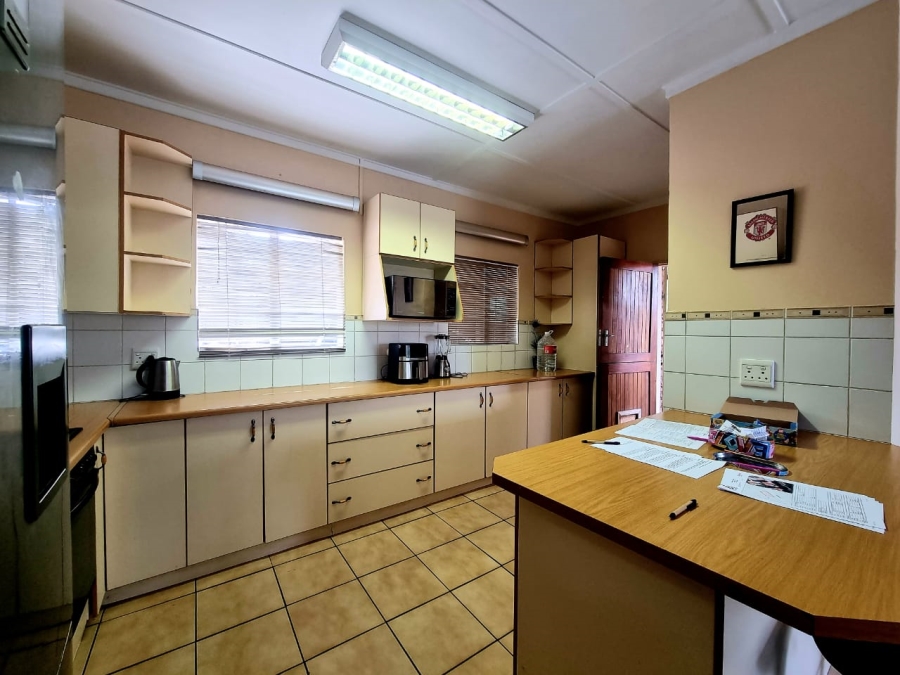 3 Bedroom Property for Sale in Carters Glen Northern Cape